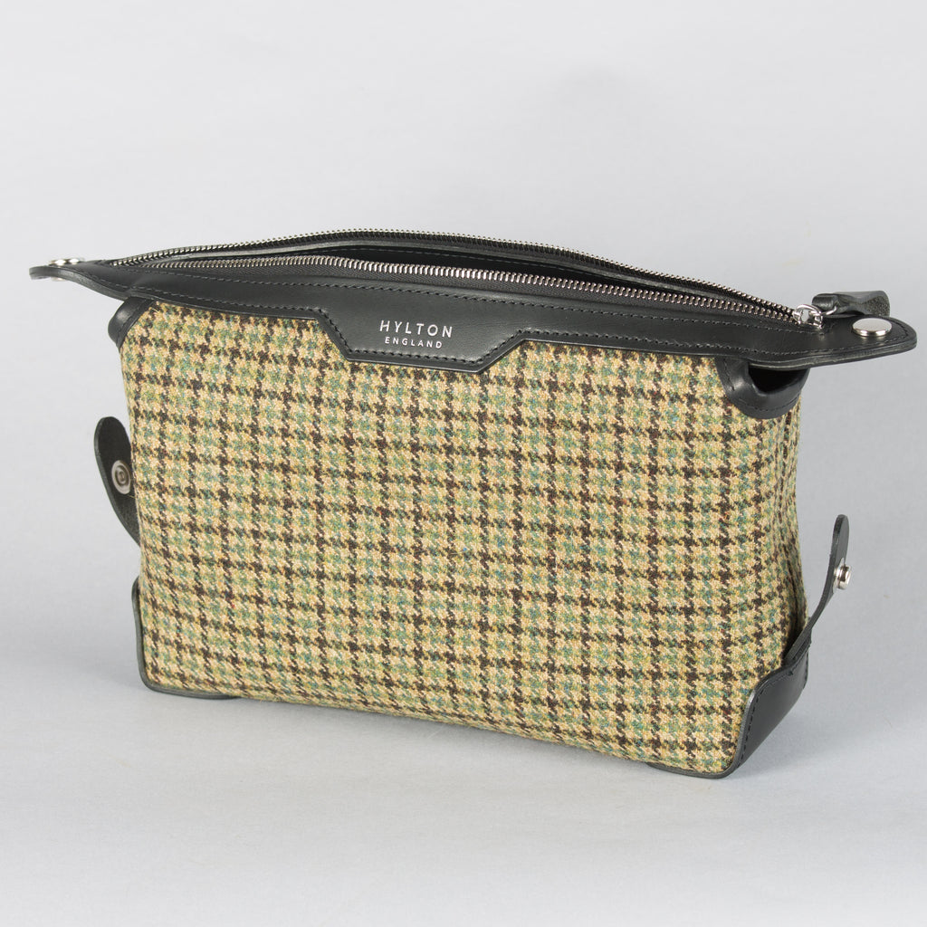 Teviot Tweed Washbag